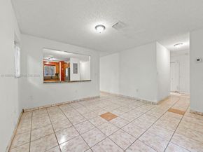 11075 SW 221st Ter, Miami FL 33170