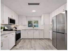 11075 SW 221st Ter, Miami FL 33170