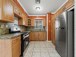 11075 SW 221st Ter, Miami FL 33170