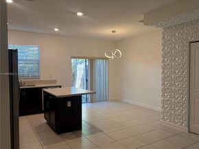 2739 SE 17th St, Homestead FL 33035