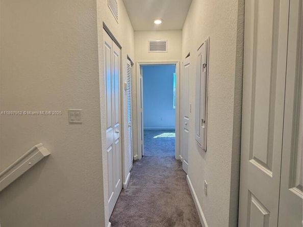 2739 SE 17th St, Homestead FL 33035