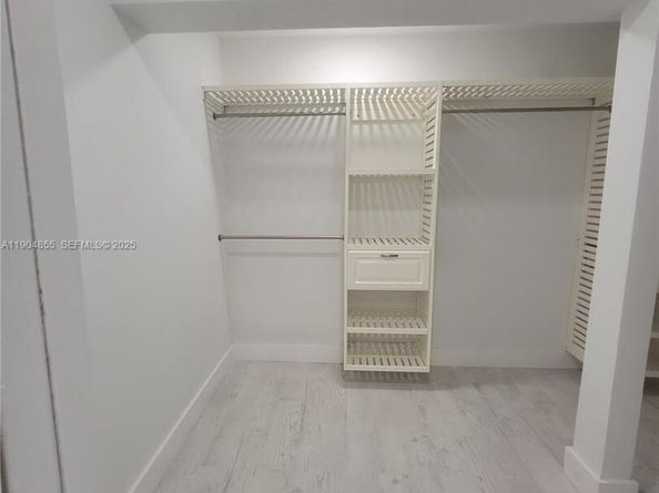 4603 King Palm Dr, Tamarac FL 33319