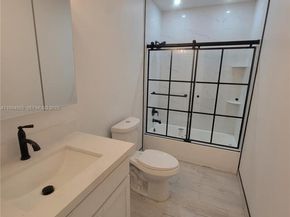 4603 King Palm Dr, Tamarac FL 33319