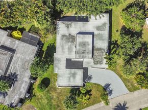 4603 King Palm Dr, Tamarac FL 33319