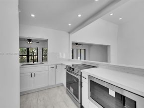 4603 King Palm Dr, Tamarac FL 33319