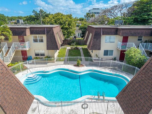 4524 SW 54th St 501W, Dania Beach FL 33314