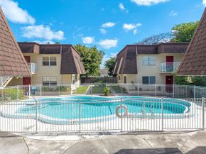 4524 SW 54th St 501W, Dania Beach FL 33314