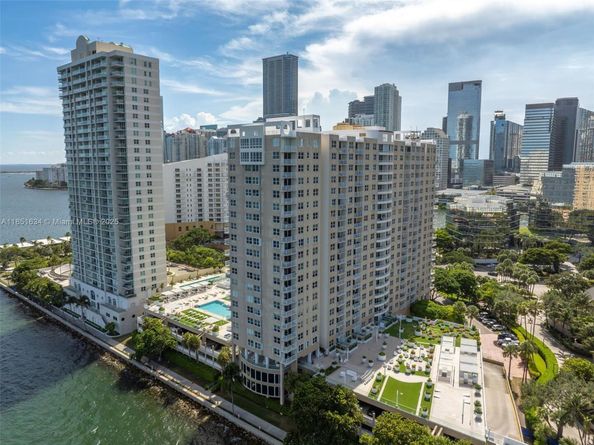 770 Claughton Island Dr 409, Miami FL 33131