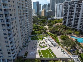 770 Claughton Island Dr 409, Miami FL 33131