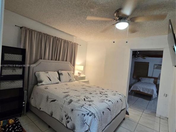 1765 SW 21st St, Miami FL 33145