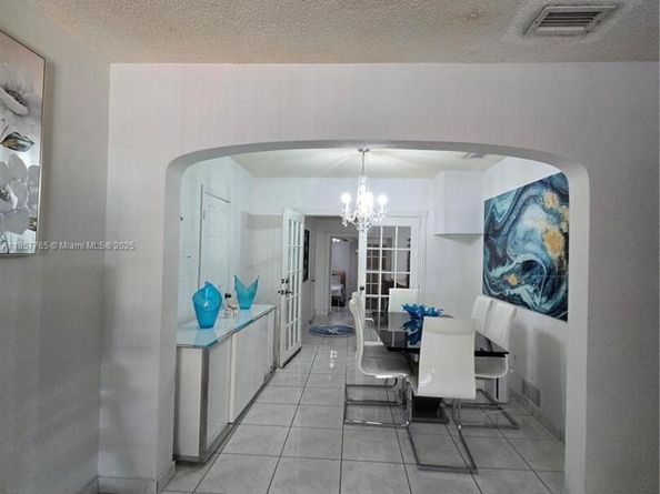 1765 SW 21st St, Miami FL 33145