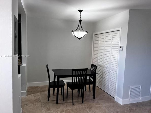 12590 NE 16th Ave 605, North Miami FL 33161