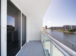 3000 S Ocean Dr 520, Hollywood FL 33019