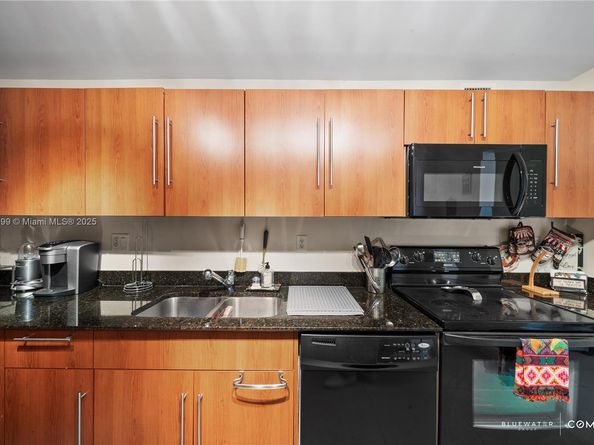 3000 S Ocean Dr 520, Hollywood FL 33019