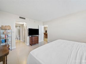 3000 S Ocean Dr 520, Hollywood FL 33019