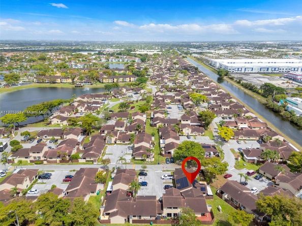 17026 NW 66th Ct, Hialeah FL 33015