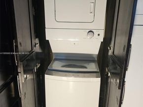 17026 NW 66th Ct, Hialeah FL 33015