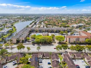 17026 NW 66th Ct, Hialeah FL 33015