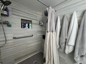 3910 Inverrary Blvd 603B, Lauderhill FL 33319