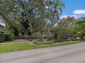 8030 SW 96th St, Miami FL 33156