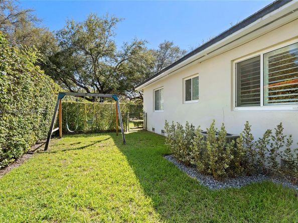 243 Velarde Ave, Coral Gables FL 33134