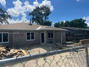 2240 NW 152 st, Miami Gardens FL 33054