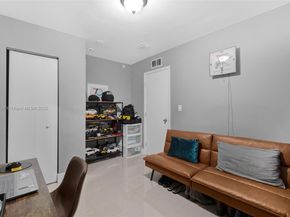 1240 NW 38th St, Miami FL 33142