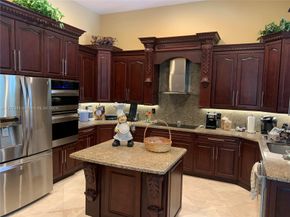 7625 SW 75th Ave, Miami FL 33143
