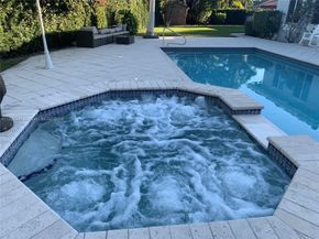 7625 SW 75th Ave, Miami FL 33143