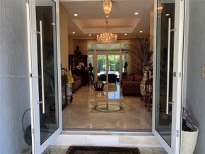 7625 SW 75th Ave, Miami FL 33143