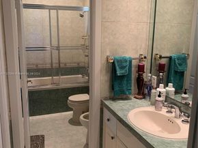 7625 SW 75th Ave, Miami FL 33143