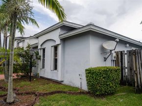 14677 SW 123rd Ave, Miami FL 33186