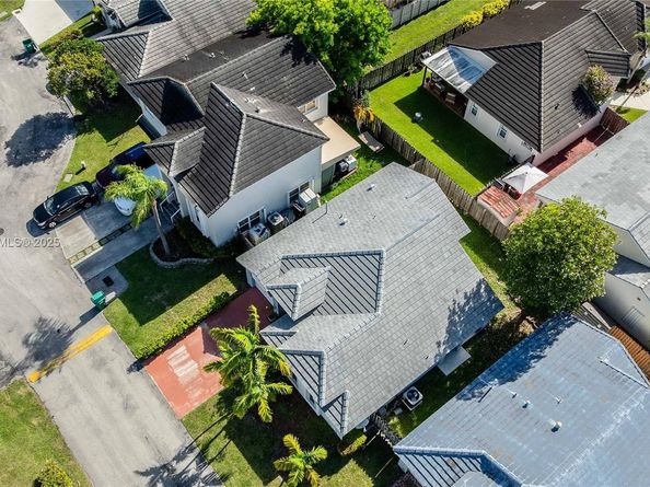 14677 SW 123rd Ave, Miami FL 33186