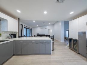 13230 NW 11th Ter, Miami FL 33182