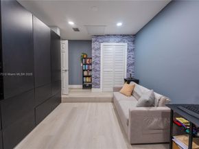 13230 NW 11th Ter, Miami FL 33182