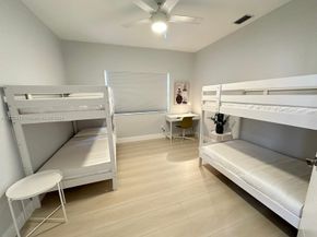 994 NW 2nd St, Miami FL 33128