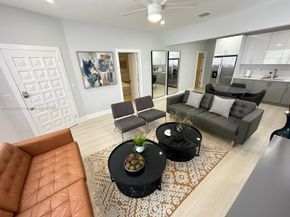 994 NW 2nd St, Miami FL 33128