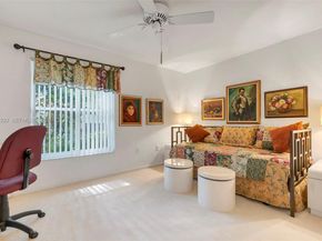 4927 NW 67th Ave, Lauderhill FL 33319