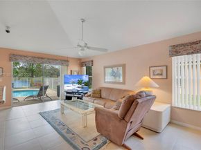 4927 NW 67th Ave, Lauderhill FL 33319