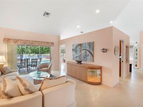4927 NW 67th Ave, Lauderhill FL 33319