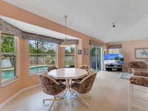 4927 NW 67th Ave, Lauderhill FL 33319