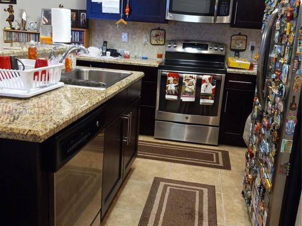 122 SW 7th Ct None, Pompano Beach FL 33060