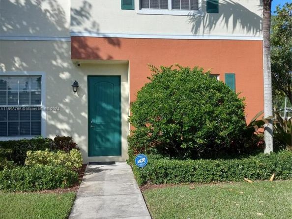 122 SW 7th Ct None, Pompano Beach FL 33060