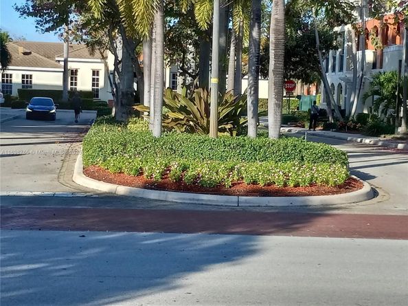 122 SW 7th Ct None, Pompano Beach FL 33060