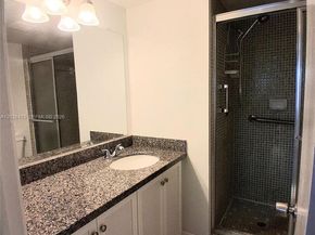 9460 Sunrise Lakes Blvd 309, Sunrise FL 33322