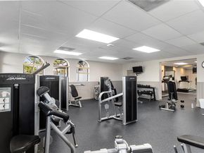 17320 NW 66th Pl, Hialeah FL 33015