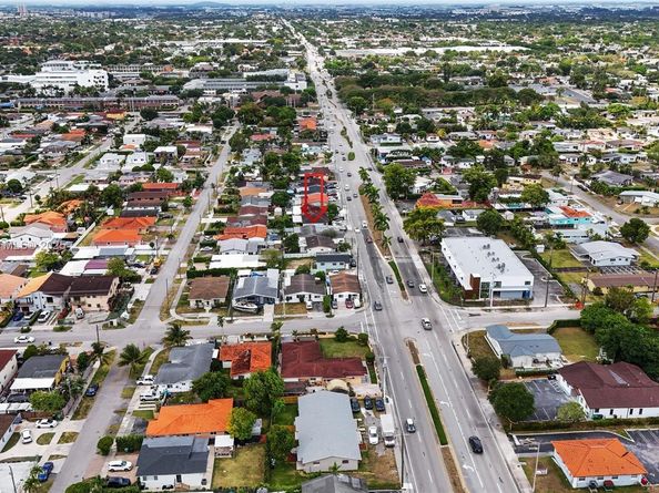 3510 SW 87th Ave, Miami FL 33165