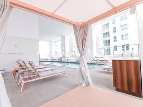 227 NE 2nd St 1707, Miami FL 33132