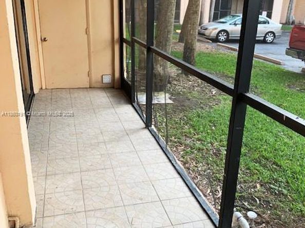 8540 SW 133rd Ave Rd 124, Miami FL 33183