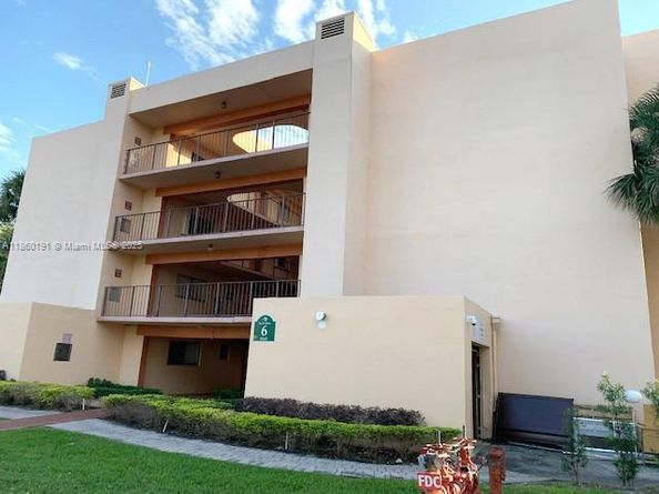 8540 SW 133rd Ave Rd 124, Miami FL 33183
